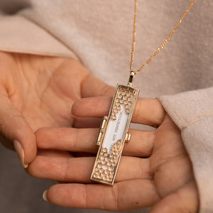 Honeycomb Fortune Locket - Gold